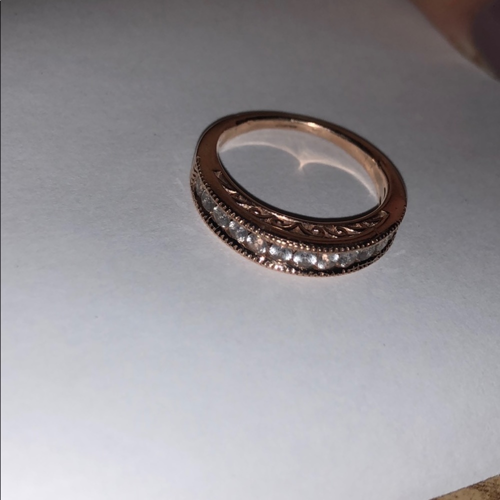 Rose gold ring